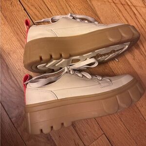 Trendy Cream and Tan Sneakers Sorel brand